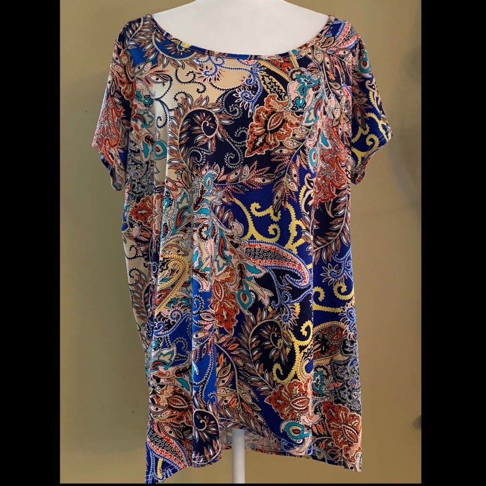 Colorful Printed Shirt w/Criss/Cross Back. 1X